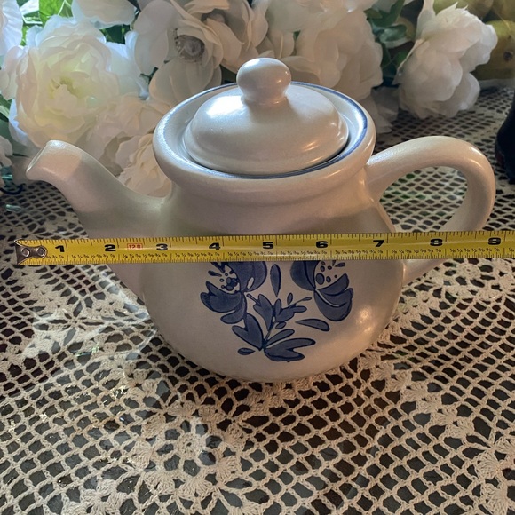 Vintage Pfaltzgraff Tea Pot - Picture 9 of 10